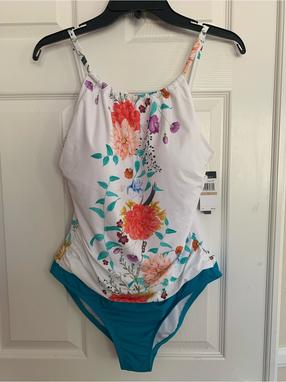 NWT Jantzen Swimsuit: 1-Piece White/Teal Multicolor Floral Top, Ruched Center 12
